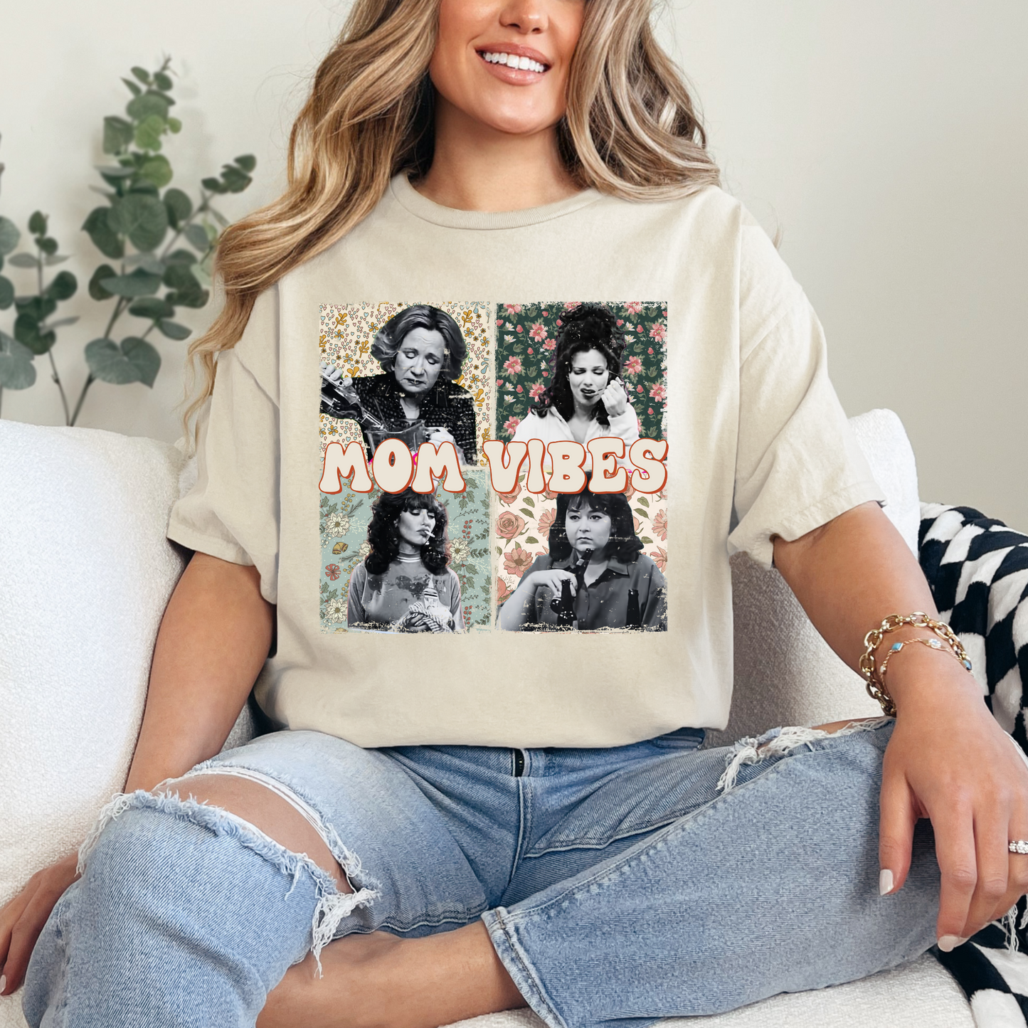 Mom Vibes Tee