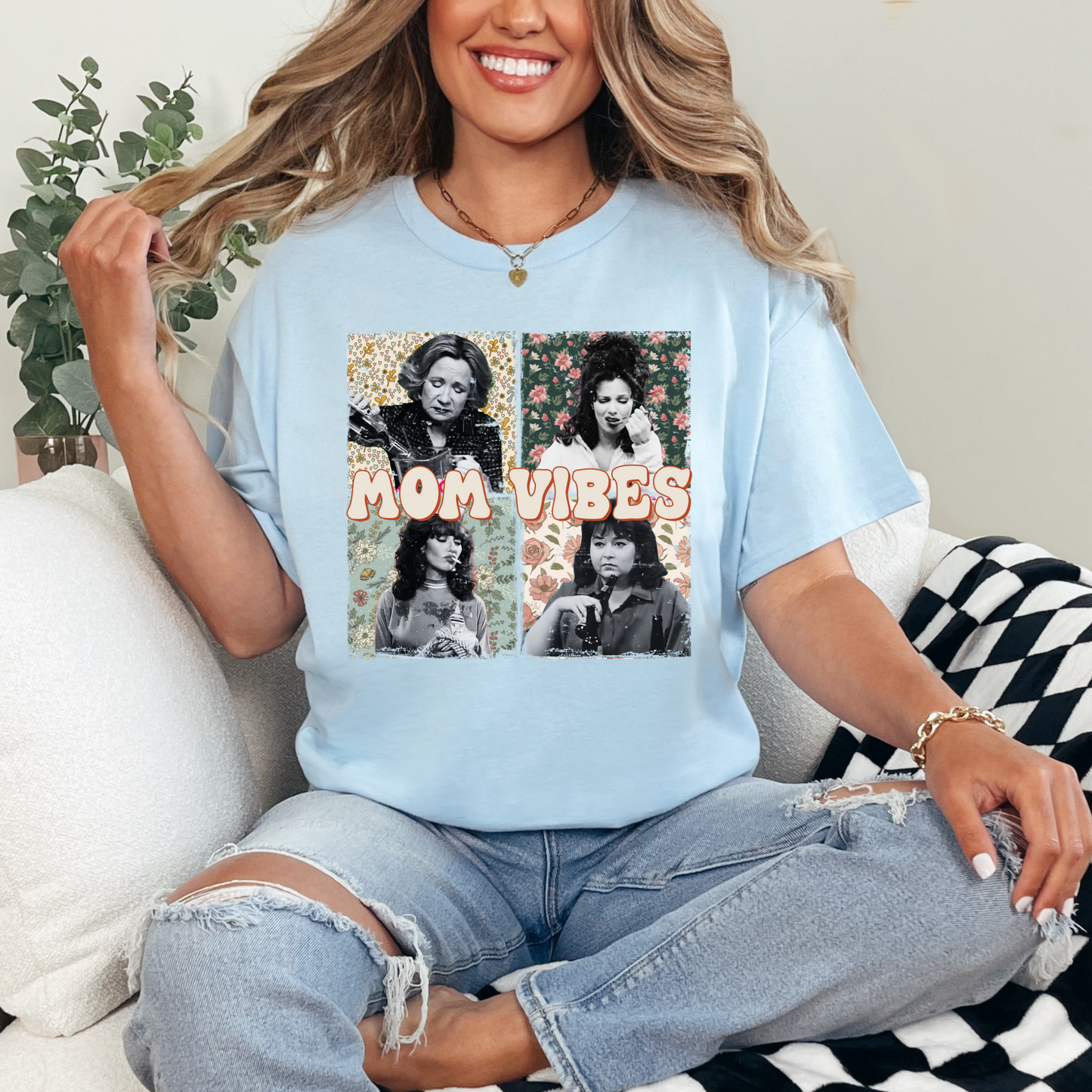 Mom Vibes Tee