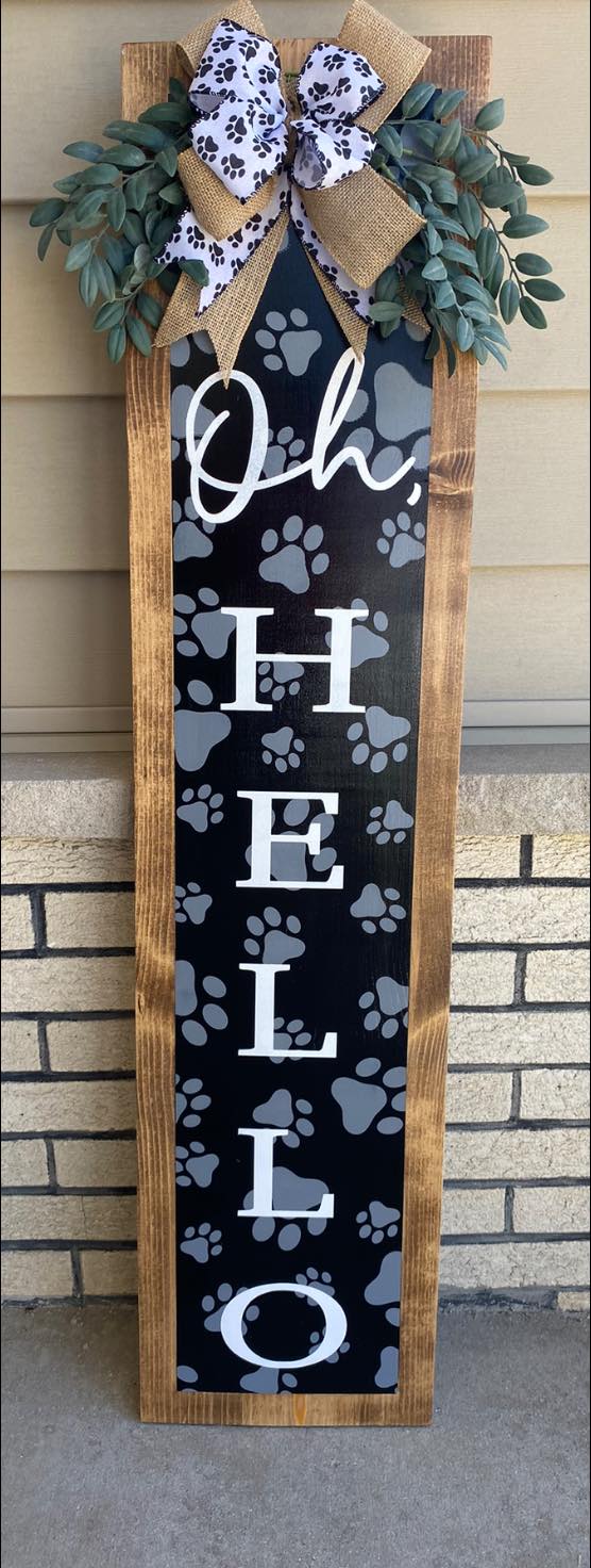 Oh, Hello Dog Paw Porch Leaner